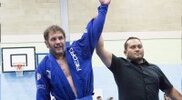 r-Tom-Hardy-competing-and-winning-a-BJJ-tournament.jpg